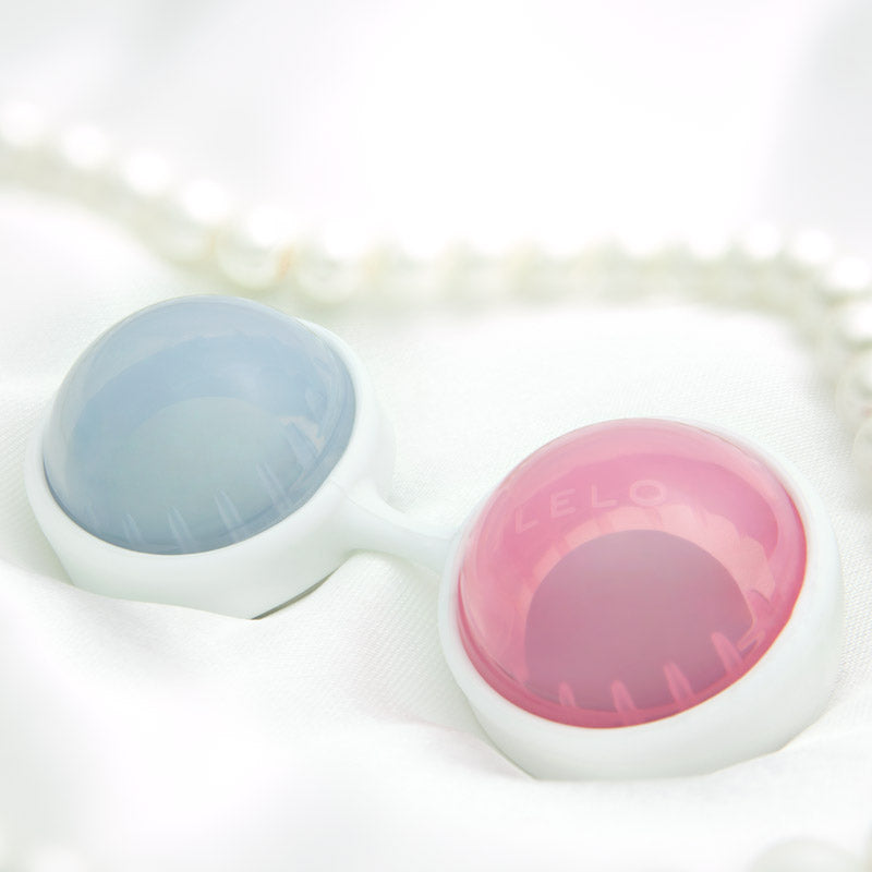 PlayBound UK adult toys & lingerie: lelo luna beads mini pink and blue